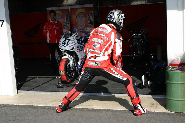 MotoGP谈判罚：尺度之争背后的逻辑（规则判罚视角）